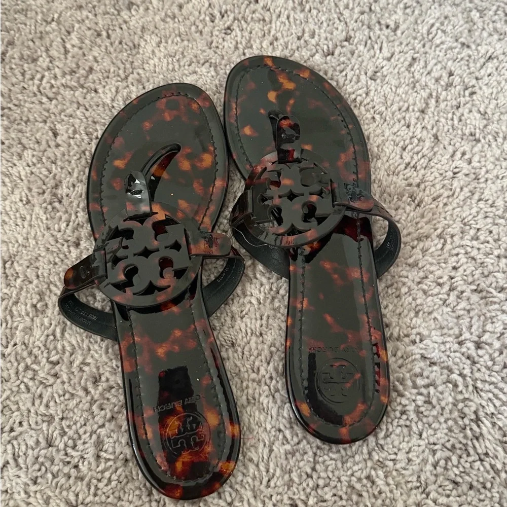 Tory Burch Tortoise Shell Logo Sandals - Brown/Black